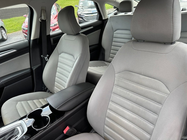 Used 2015 Ford Fusion S image 10