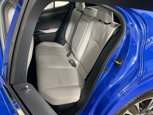 Used 2023 Lexus UX 250h AWD w/ Premium Package image 32