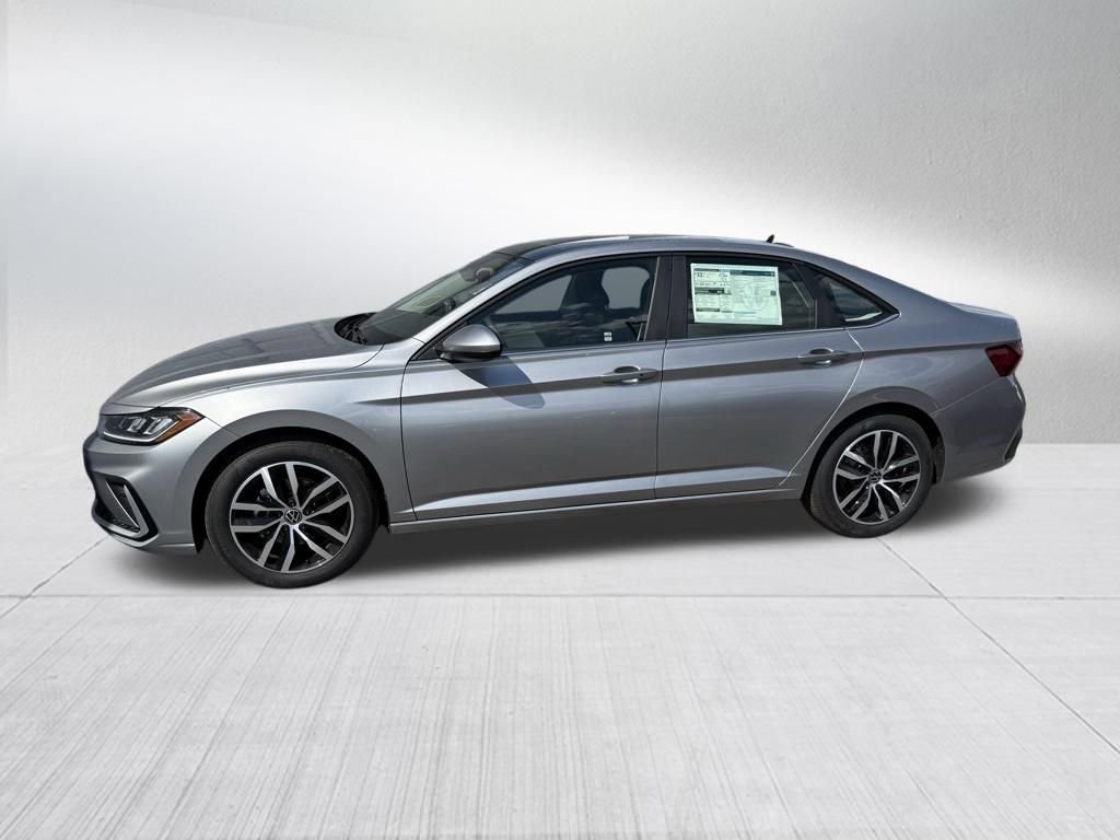 New 2026 Volkswagen Jetta SE FWD image 2