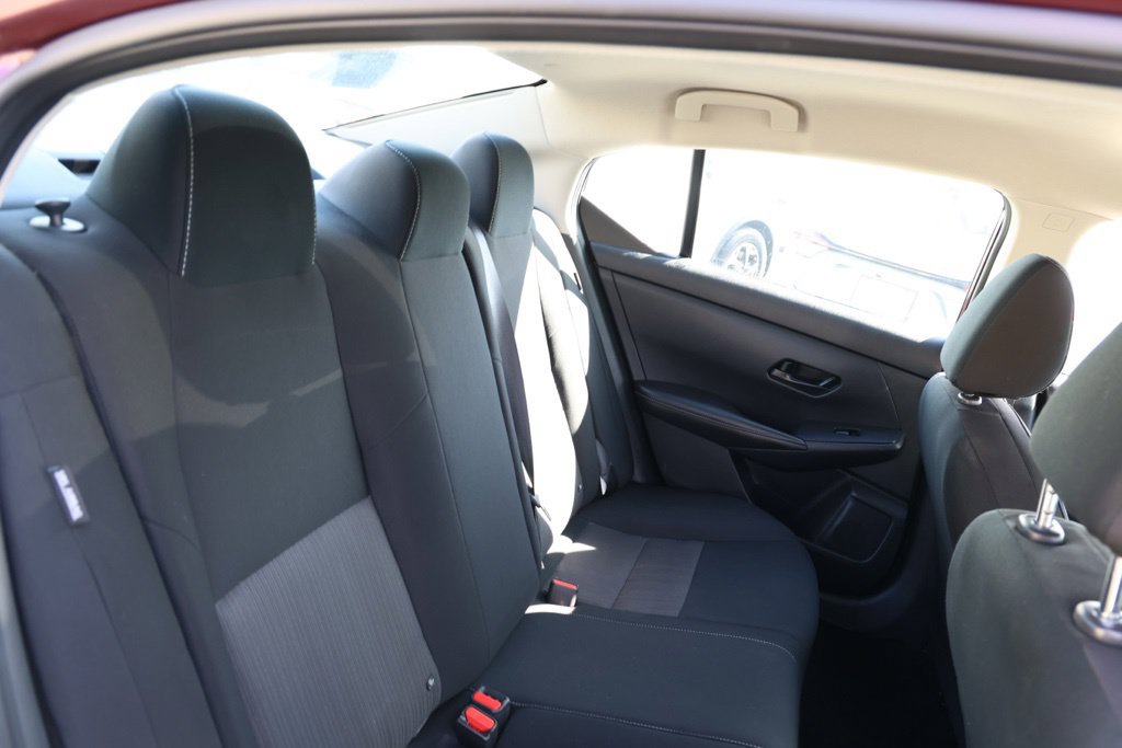 Used 2025 Nissan Sentra SV FWD image 18