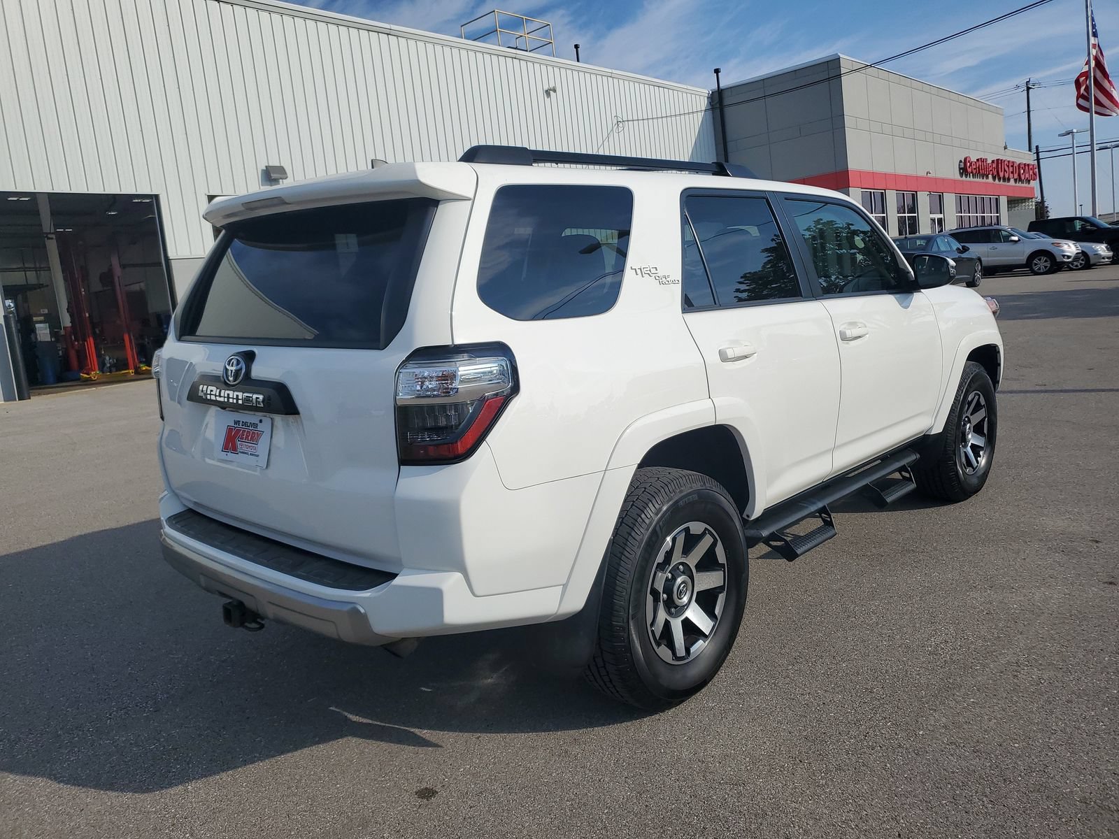 Certified 2020 Toyota 4Runner TRD Off-Road Premium w/ Moonroof Package AWD/4WD image 4