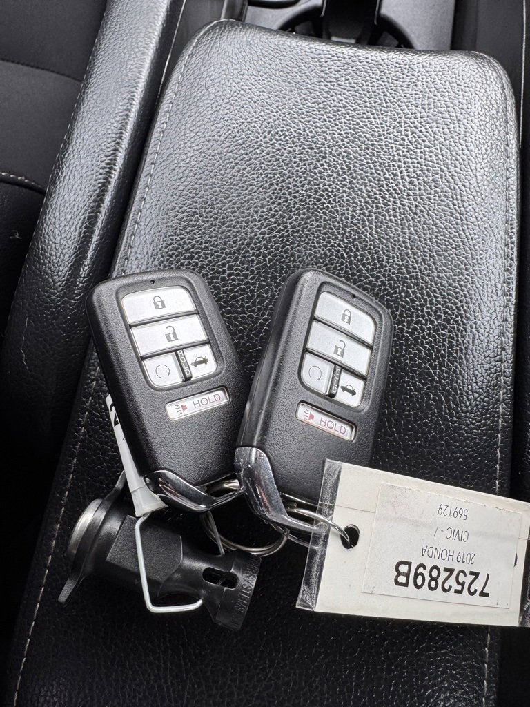 Used 2019 Honda Civic Sport image 29