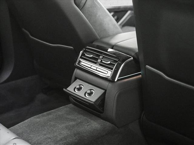 Used 2022 Audi A8 L 3.0T image 18