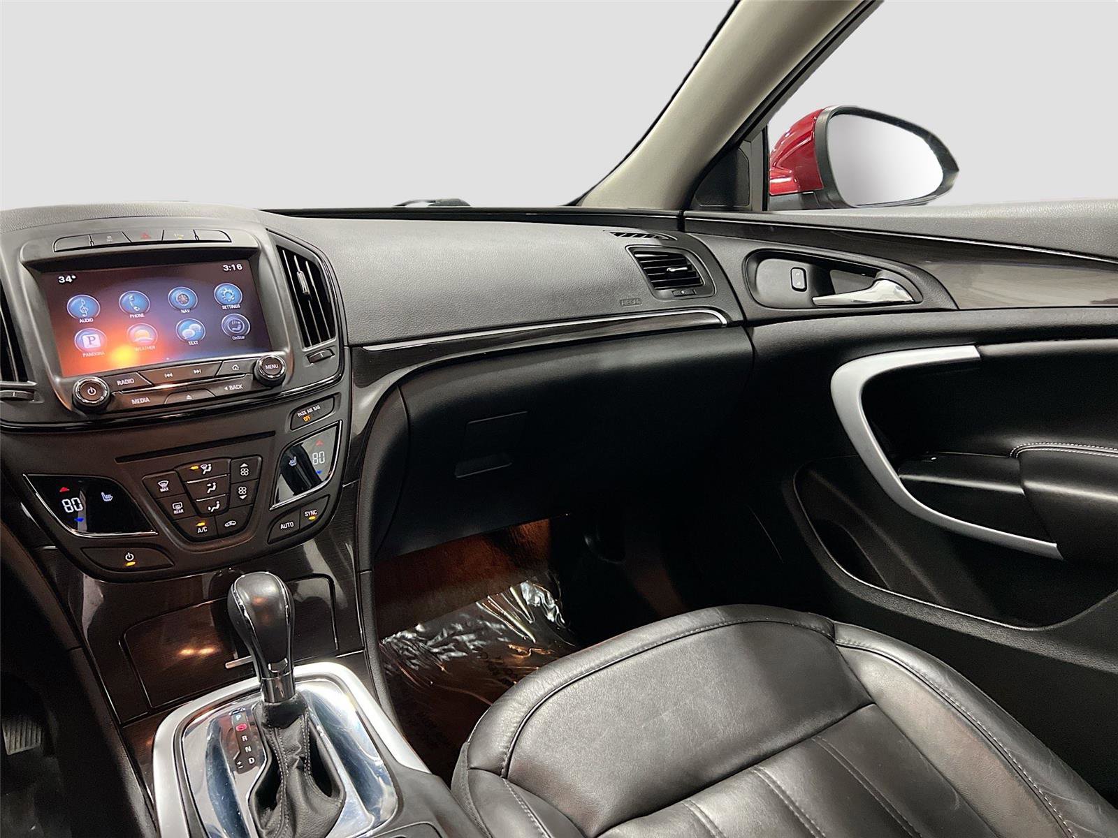 Used 2015 Buick Regal Premium w/ Experience Buick Package image 31