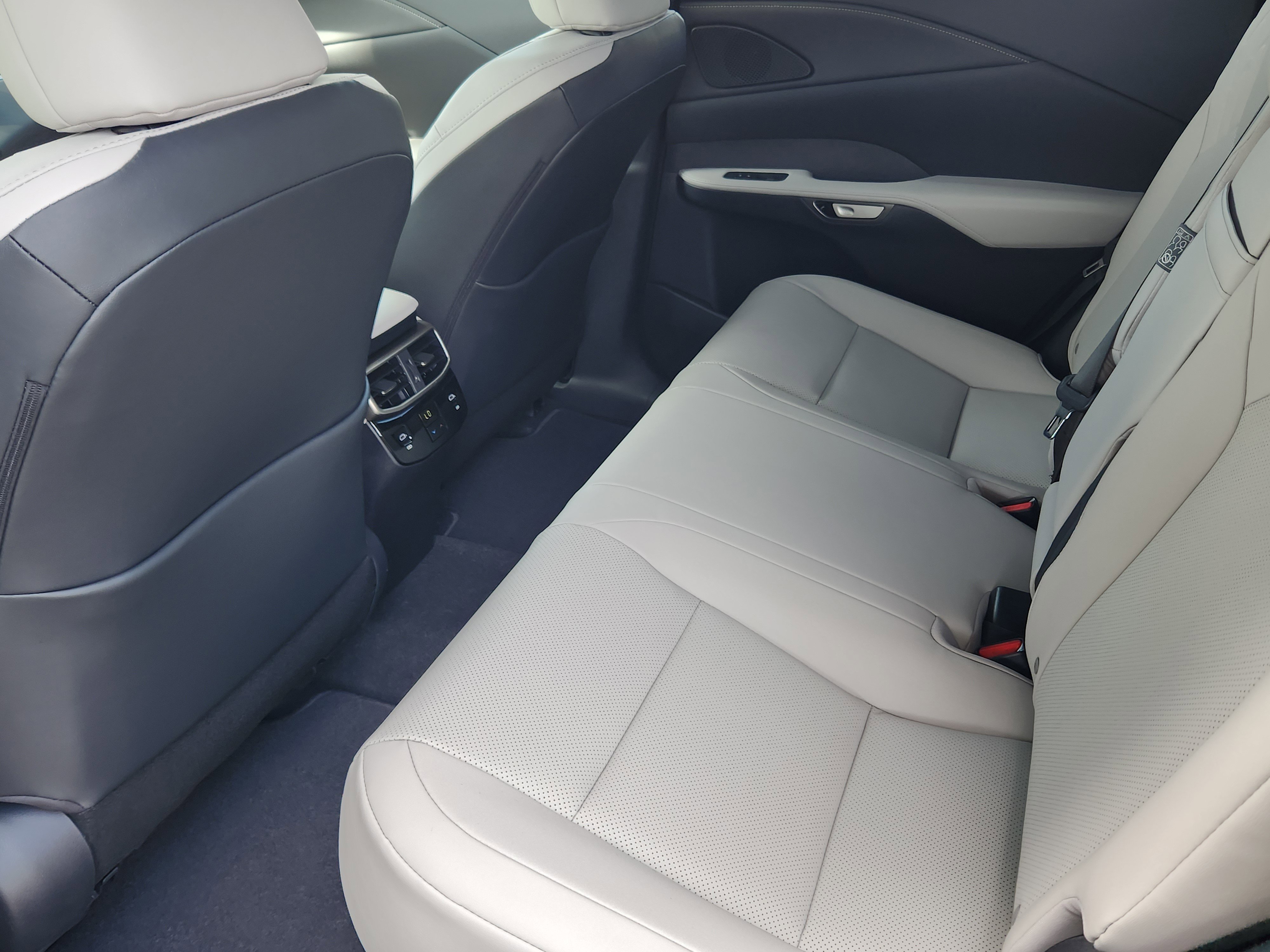 New 2026 Lexus RX 350 Premium AWD/4WD image 18