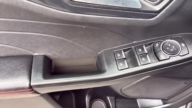 Used 2025 Ford Escape ST-Line Select AWD/4WD image 31