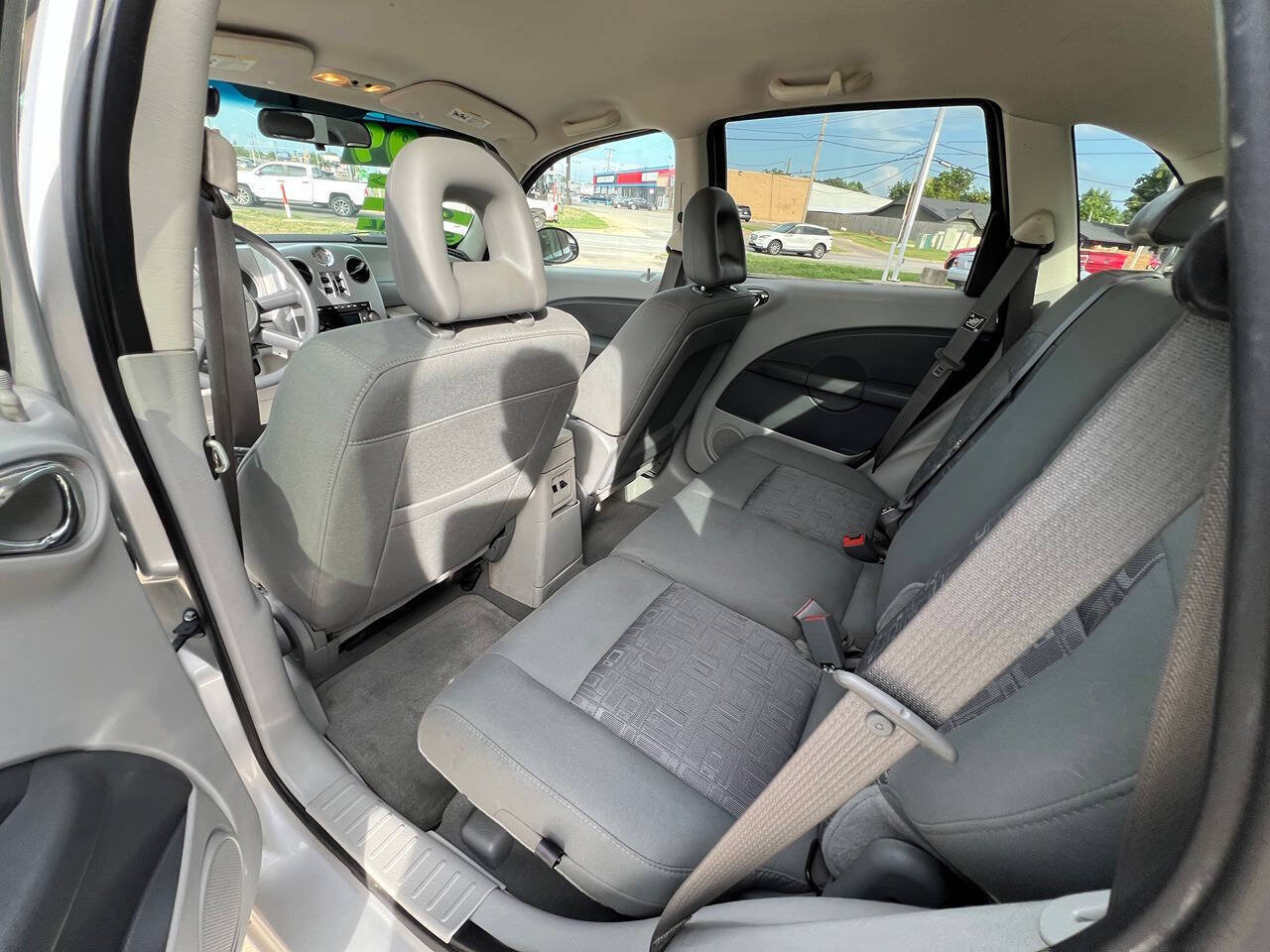 Used 2007 Chrysler PT Cruiser Touring FWD image 11