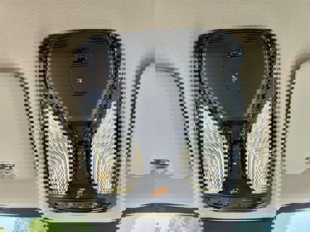 New 2026 BMW X7 xDrive40i image 18