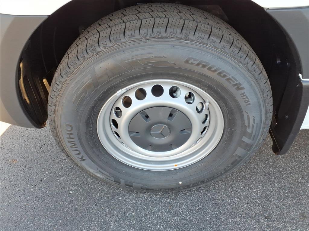 New 2026 Mercedes-Benz Sprinter 2500 image 9