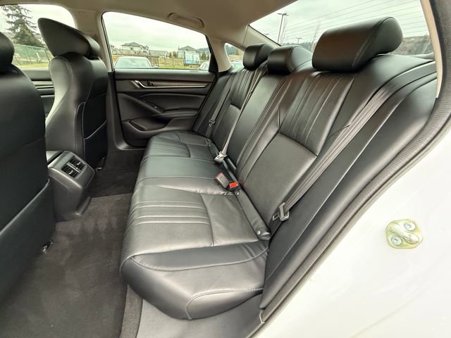 Used 2018 Honda Accord Touring image 18