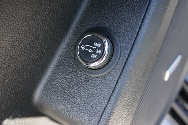 Used 2023 Chevrolet Traverse High Country image 34