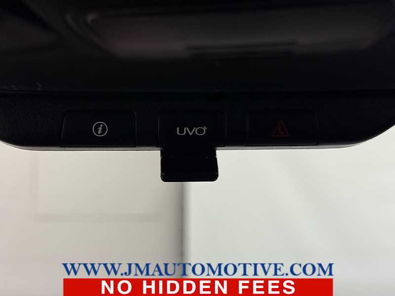 Used 2022 Kia Forte GT image 35