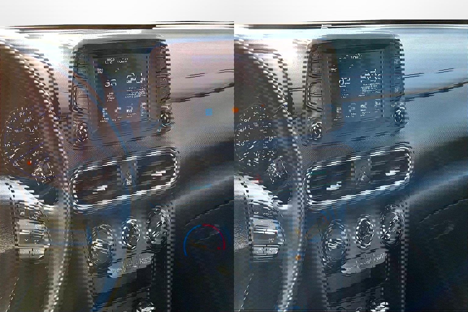 Used 2019 Hyundai Kona SEL image 6