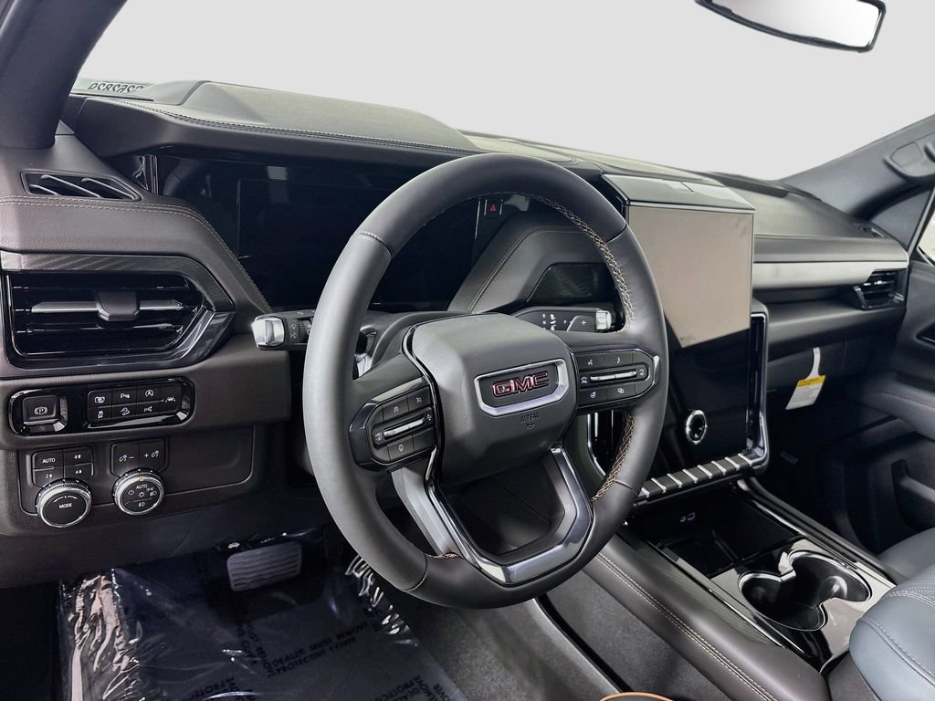 New 2026 GMC Yukon XL AT4 AWD/4WD image 9