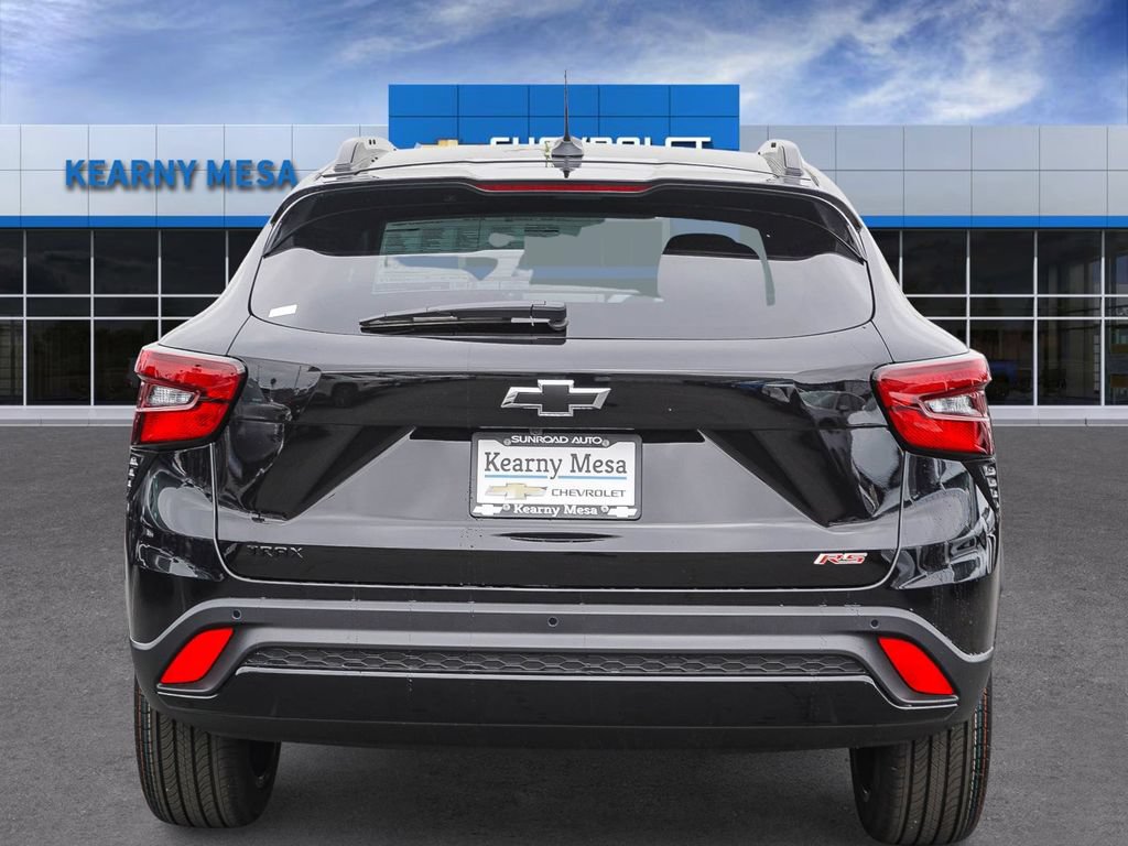 New 2026 Chevrolet Trax RS w/ Driver Confidence Package FWD image 5