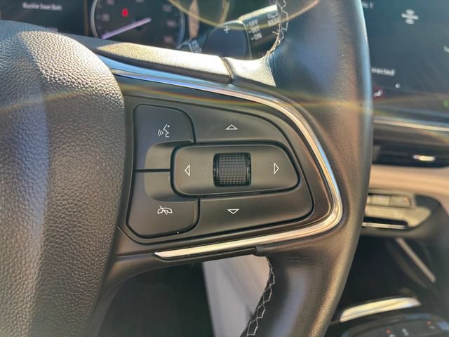Used 2022 Buick Envision Essence w/ Technology Package I AWD/4WD image 25