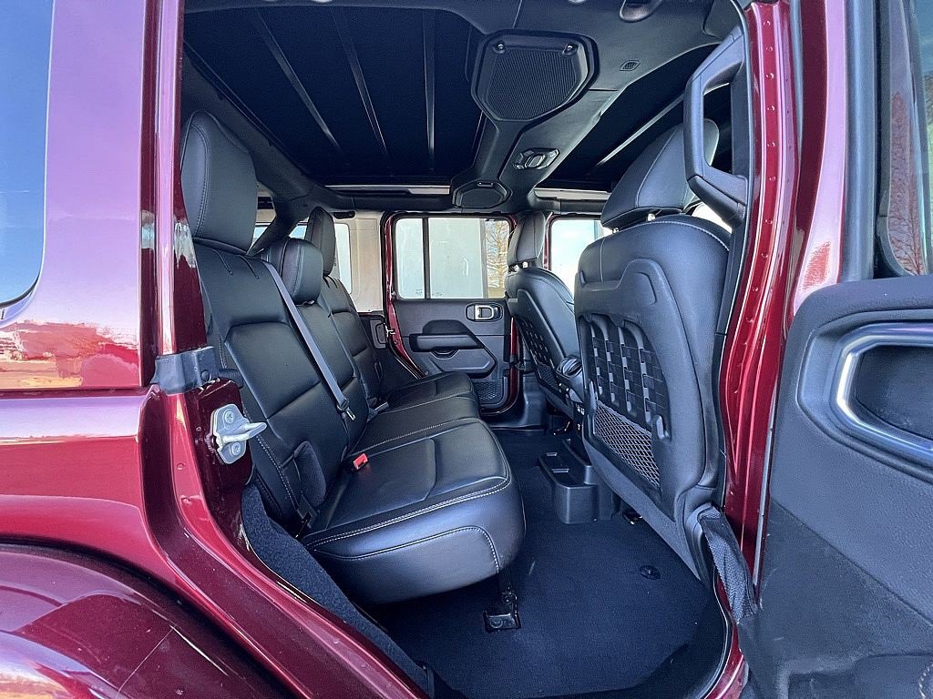 Used 2021 Jeep Wrangler Unlimited Rubicon image 25