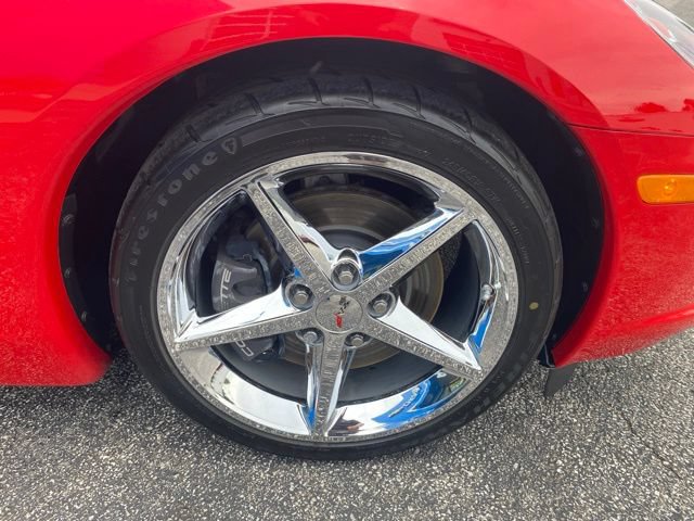 Used 2013 Chevrolet Corvette Coupe RWD image 9