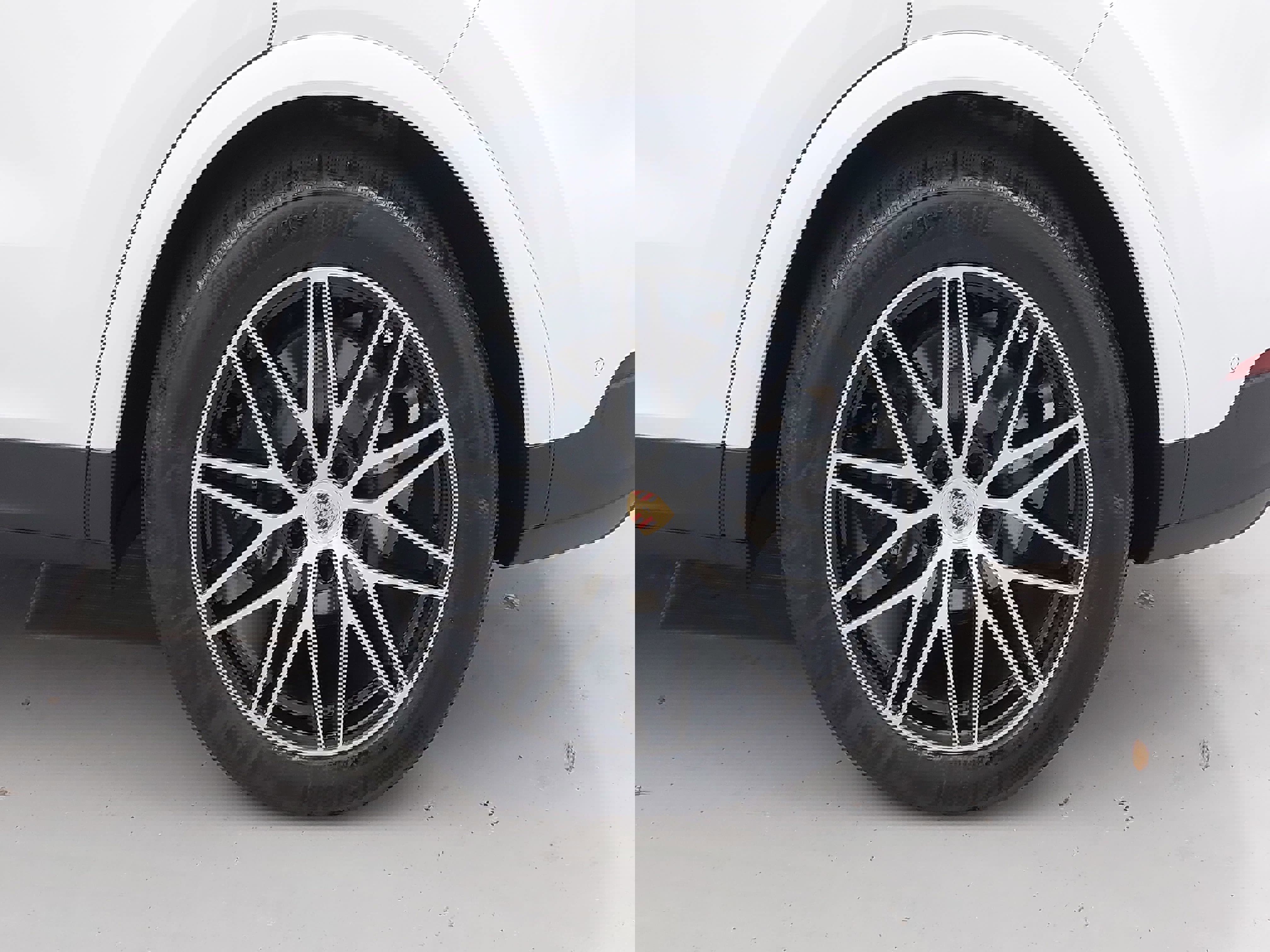 Certified 2025 Porsche Cayenne image 36