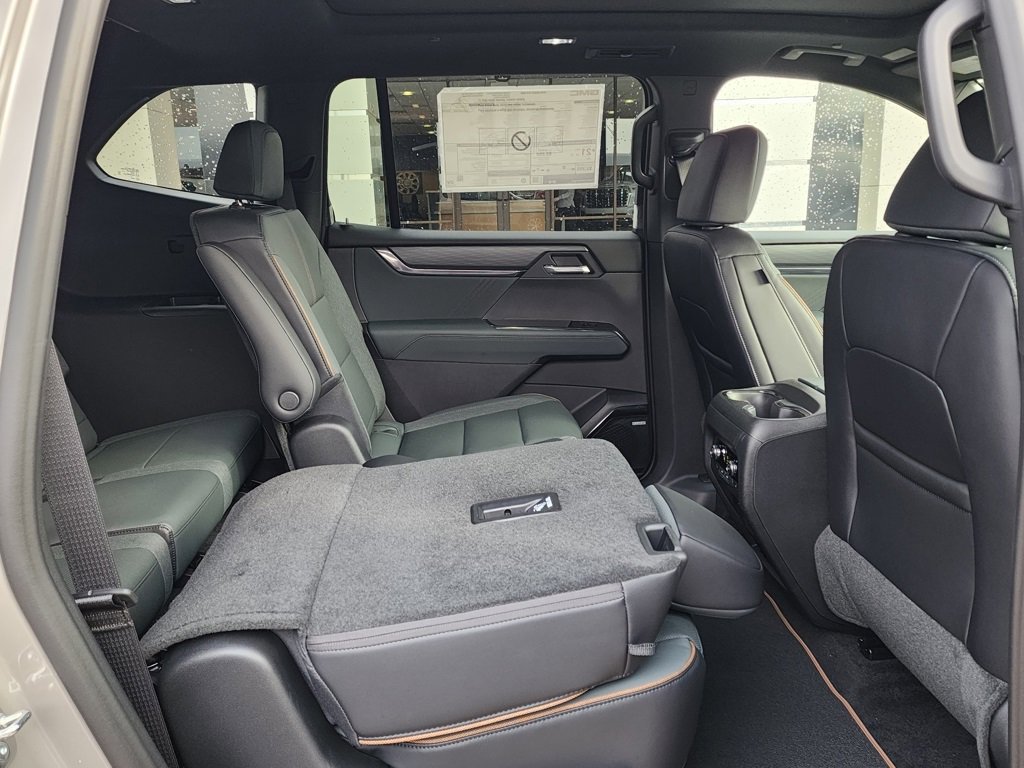 New 2026 GMC Acadia AT4 w/ Super Cruise Package image 48