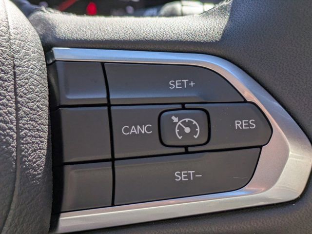 New 2026 Jeep Compass Latitude image 22