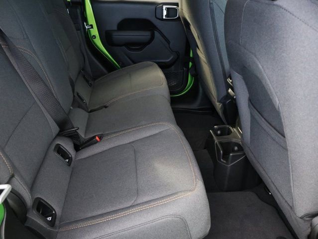 Used 2025 Jeep Gladiator Sport image 16