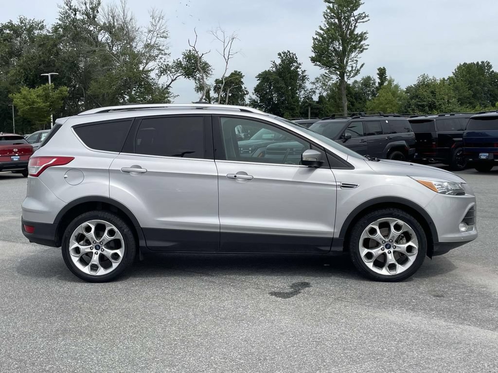 Used 2013 Ford Escape Titanium w/ Parking Technology Pkg AWD/4WD image 30
