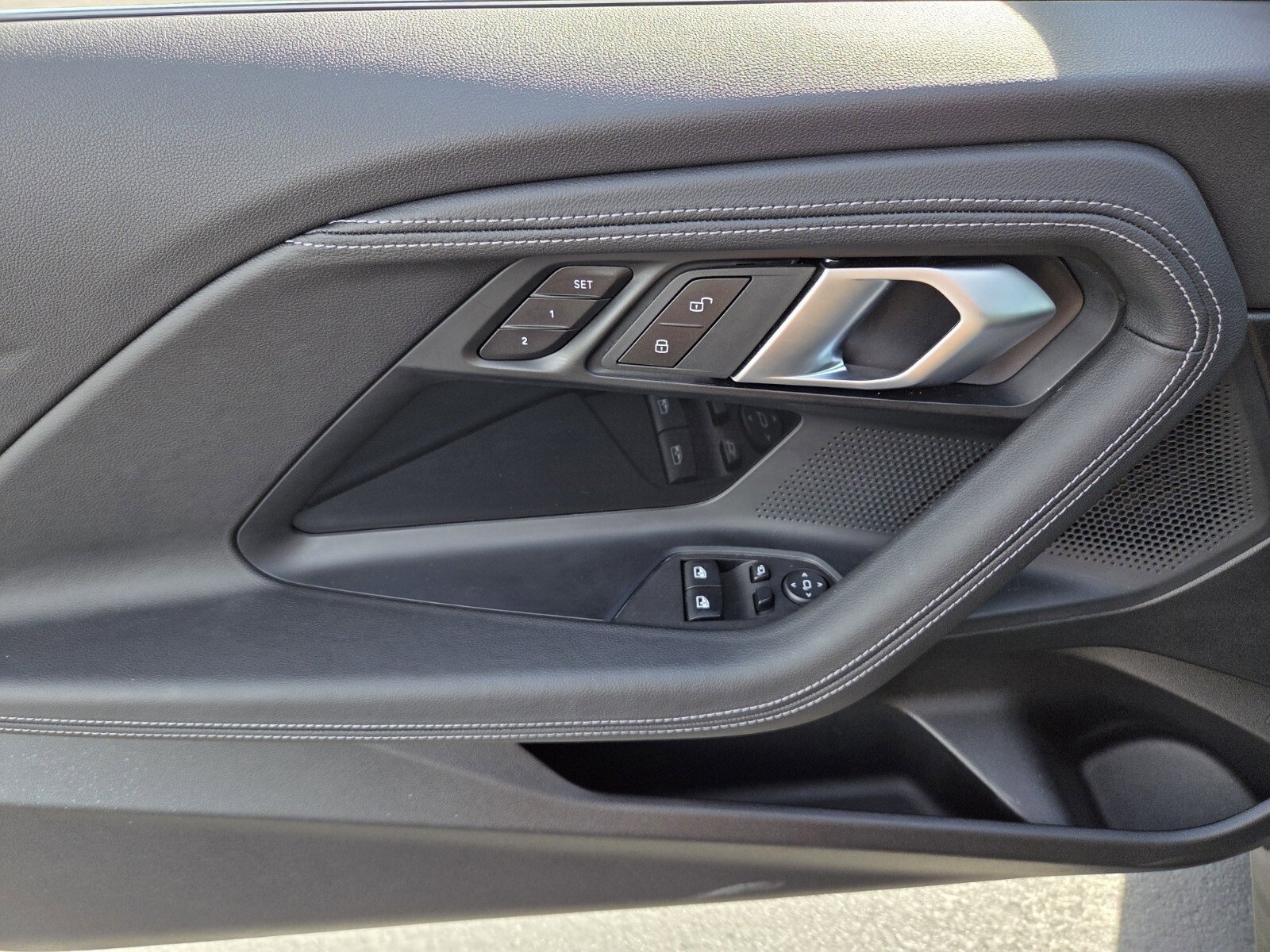 Used 2024 BMW M240i Coupe image 18