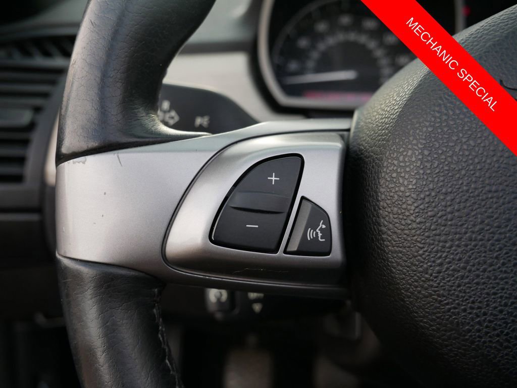 Used 2004 BMW Z4 2.5i image 16