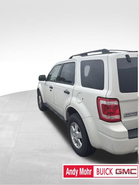 Used 2010 Ford Escape XLT AWD/4WD image 7
