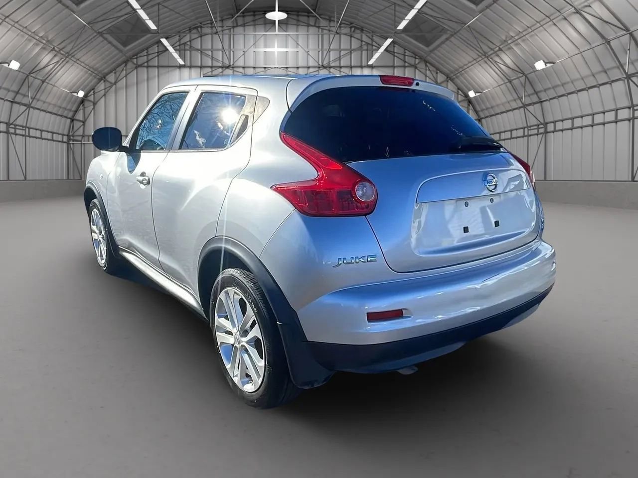 Used 2014 Nissan Juke SV image 5