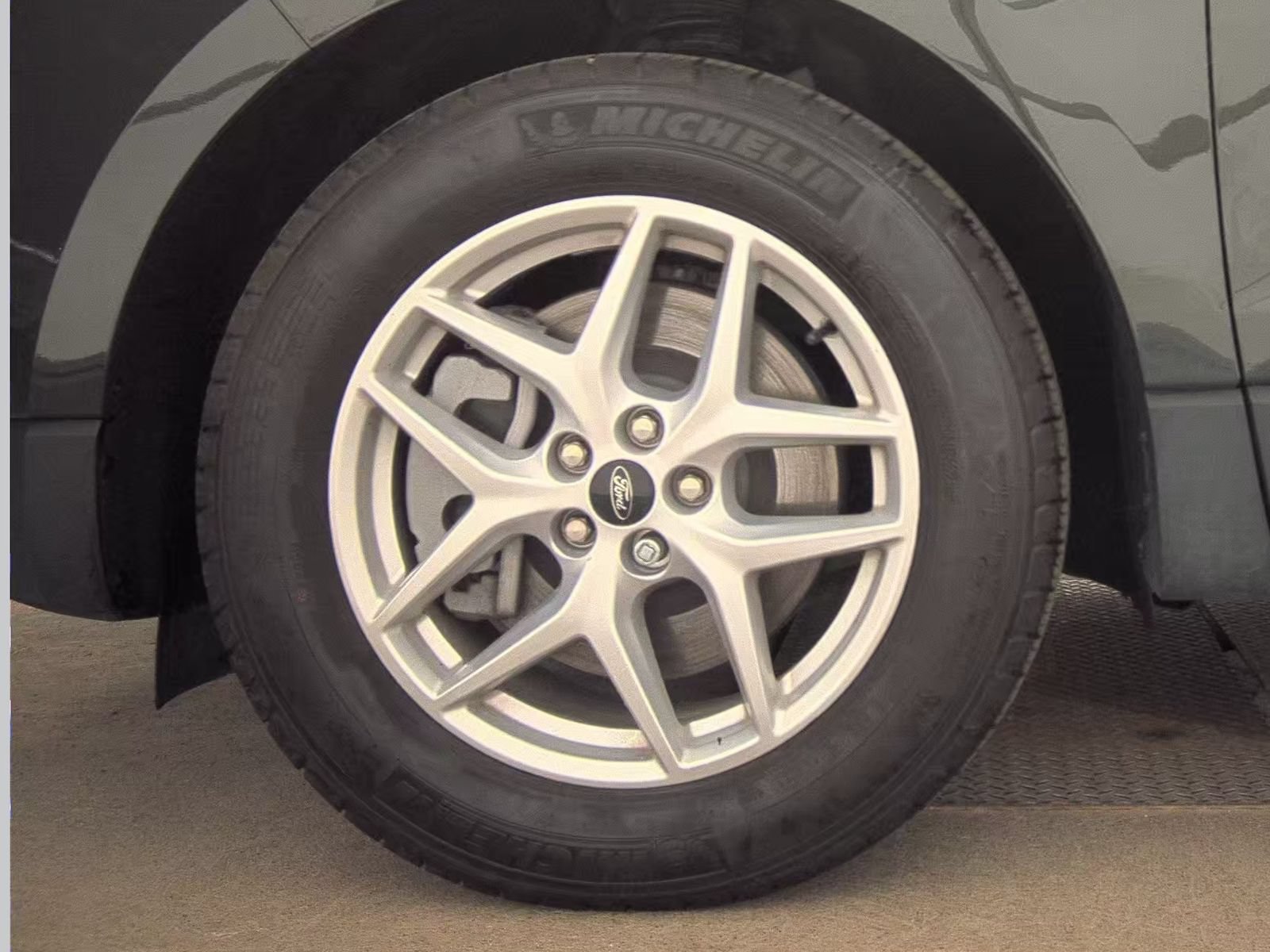 Used 2024 Ford Edge SEL w/ Convenience Package AWD/4WD image 14