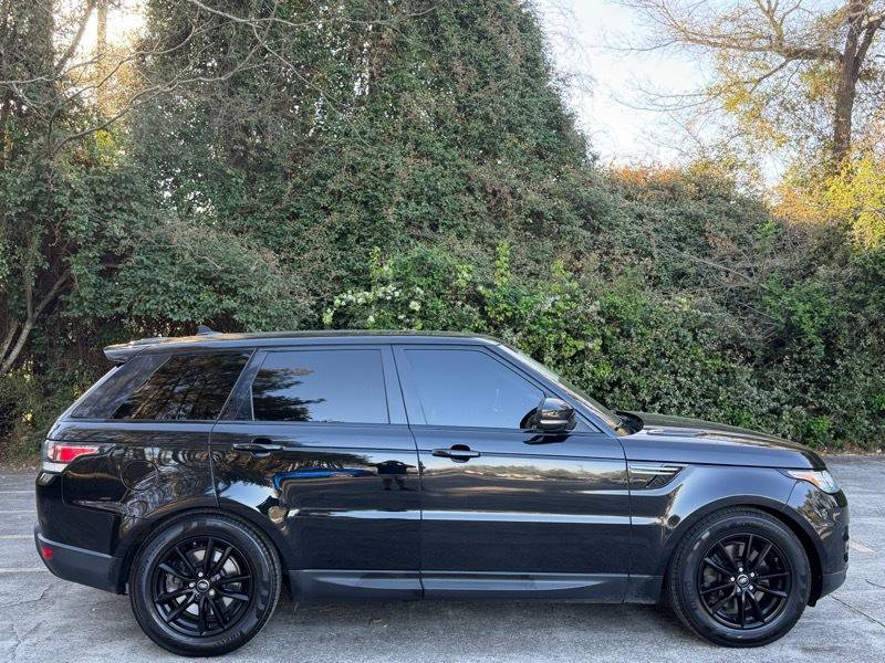 Used 2016 Land Rover Range Rover Sport SE image 12