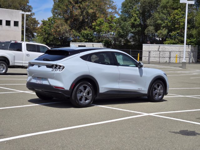 Certified 2021 Ford Mustang Mach-E Select RWD image 8