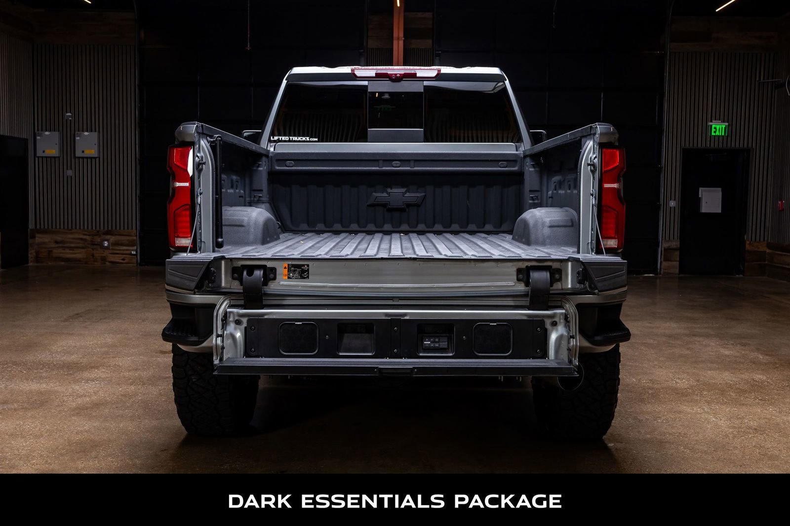 Used 2025 Chevrolet Silverado 2500 High Country w/ Technology Package image 9