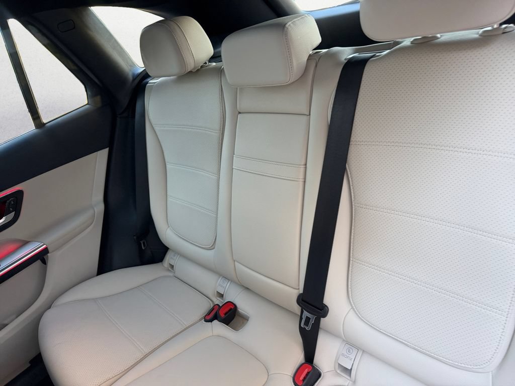 Certified 2026 Mercedes-Benz GLC 300 image 13