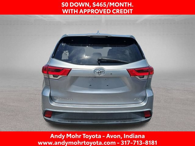 Used 2019 Toyota Highlander XLE FWD image 6