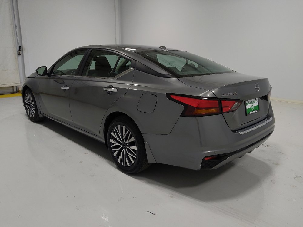 Used 2023 Nissan Altima 2.5 SV image 5