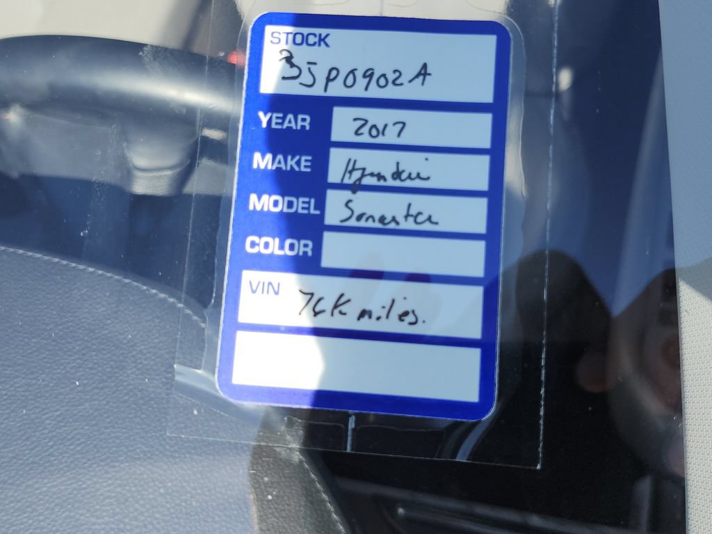 Used 2017 Hyundai Sonata Limited w/ Ultimate Package 04 FWD image 11