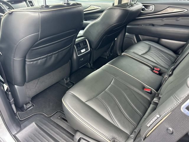 Used 2020 INFINITI QX60 Luxe w/ Essential Package FWD image 20