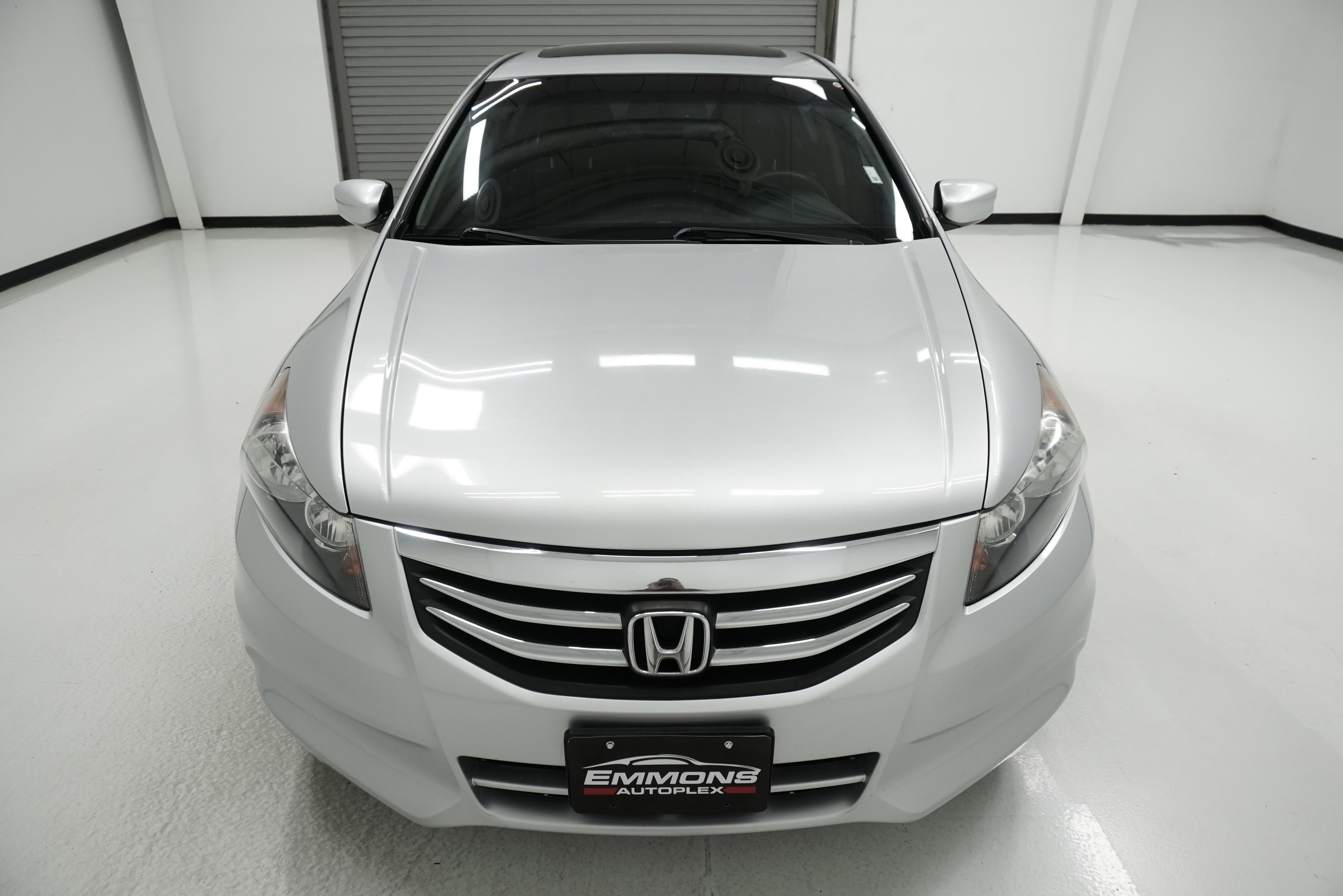 Used 2012 Honda Accord EX-L image 2
