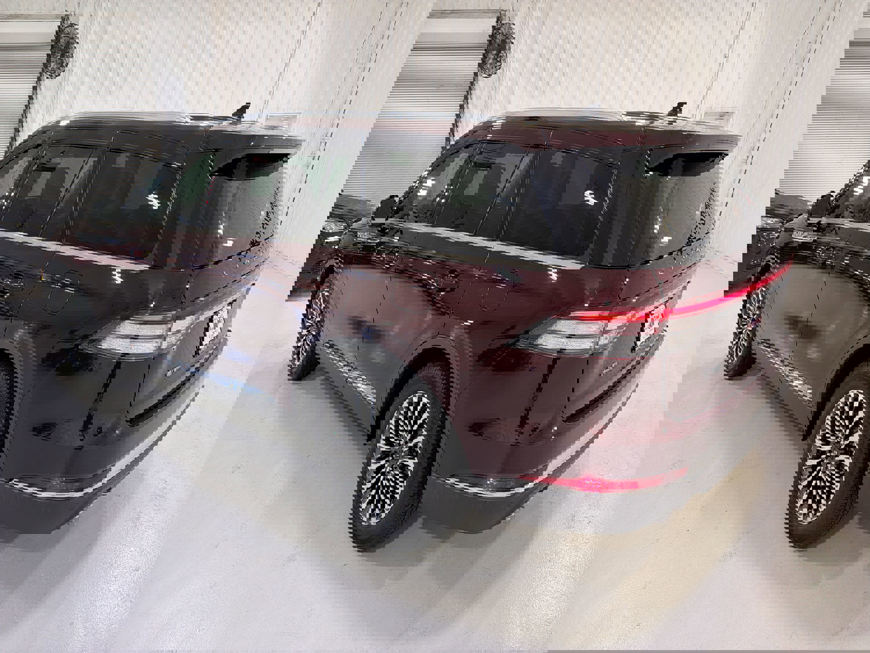 Used 2022 Lincoln Aviator Reserve image 26