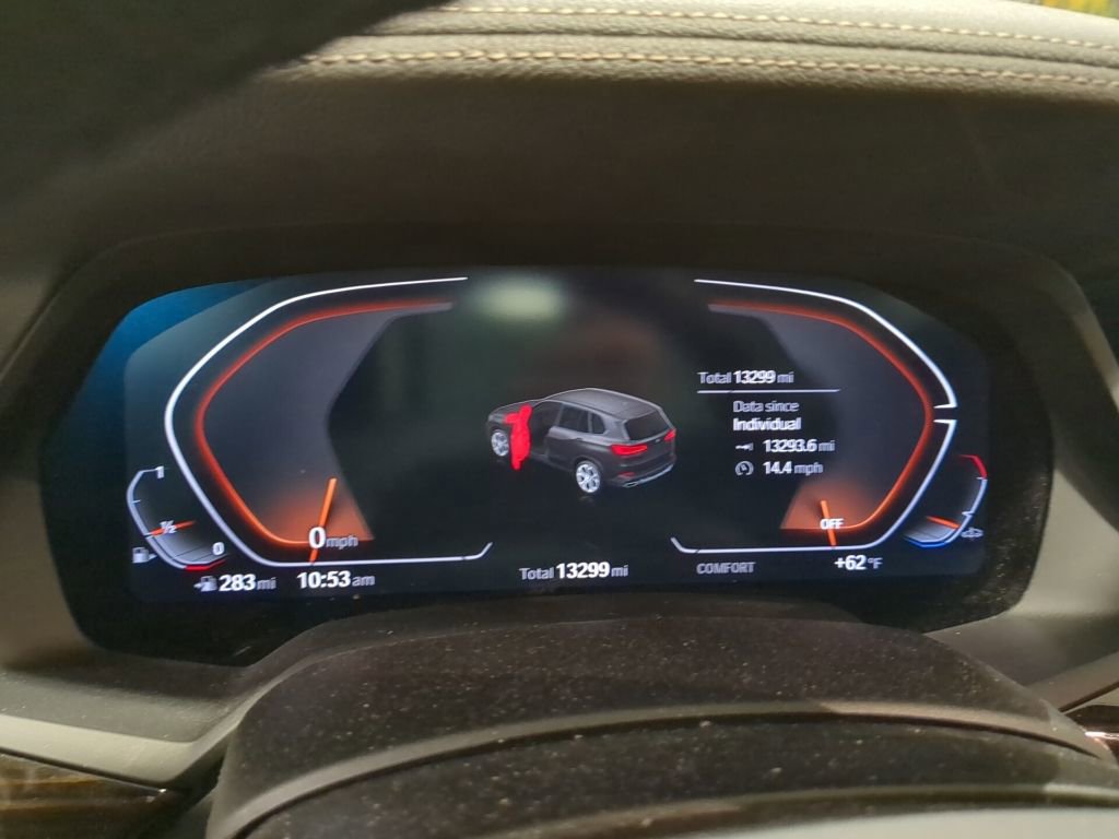 Used 2023 BMW X5 xDrive40i w/ Premium Package image 10