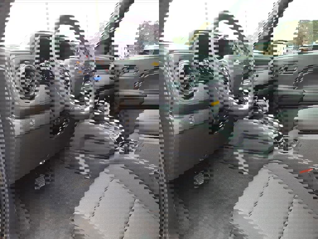 New 2026 Chevrolet Colorado W/T w/ WT Convenience Package II image 17