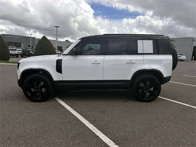 New 2026 Land Rover Defender 110 S image 2