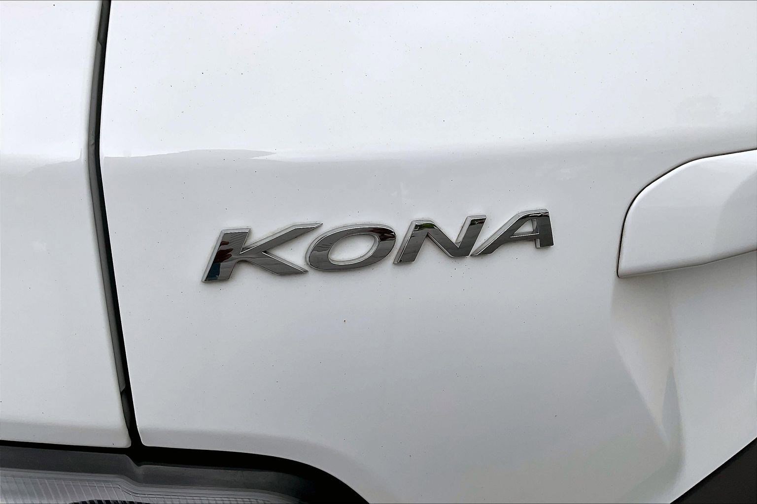 Used 2023 Hyundai Kona SE w/ Cargo Package AWD/4WD image 23