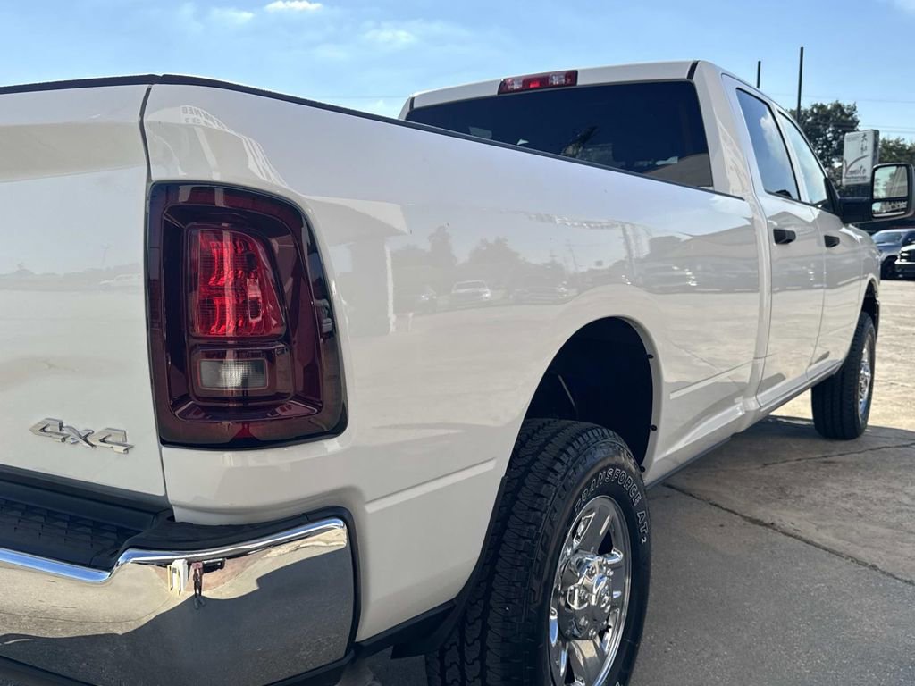 Used 2026 RAM 2500 Tradesman w/ Chrome Appearance Group image 13
