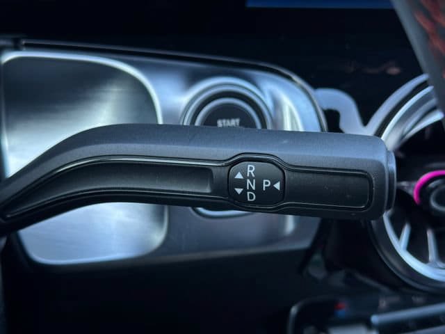 Used 2024 Mercedes-Benz GLB 250 image 25