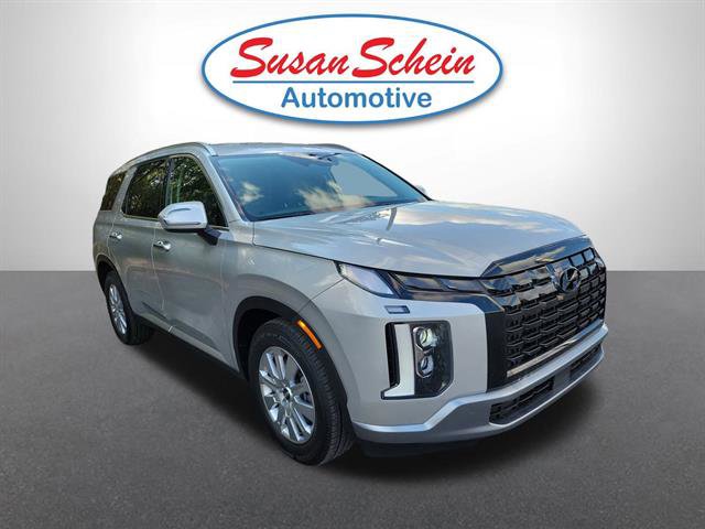 Used 2024 Hyundai Palisade SEL image 2
