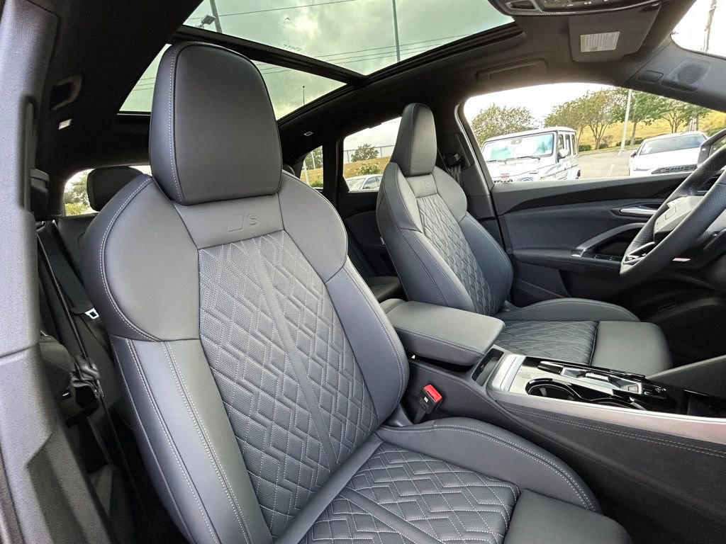 New 2025 Audi SQ5 Premium Plus image 45
